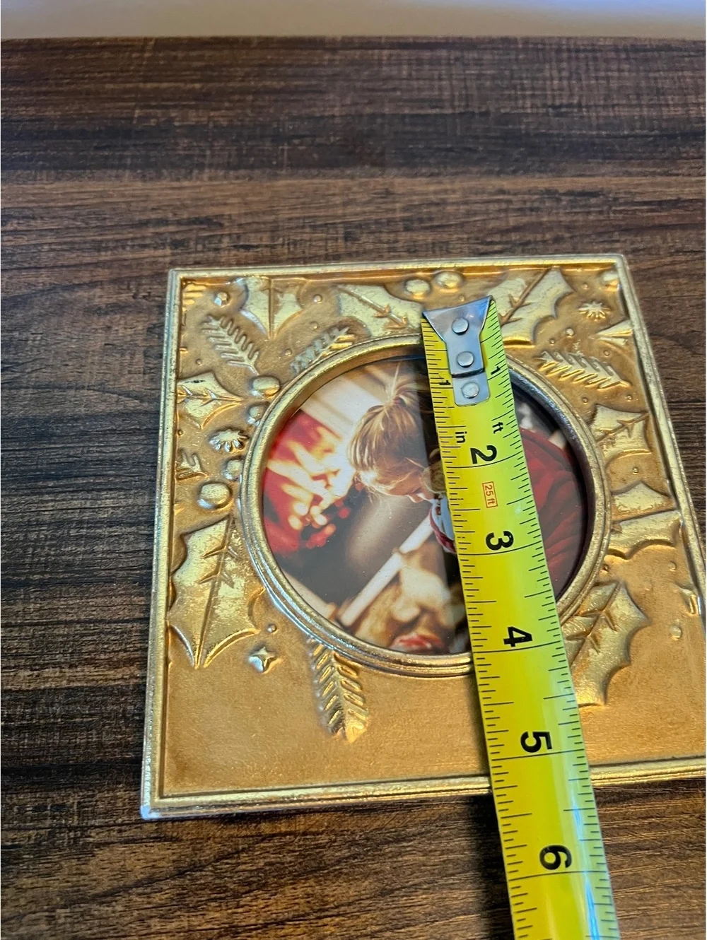 Set of 2 Ornate Metallic gold Square Christmas Oval picture frames 4x6